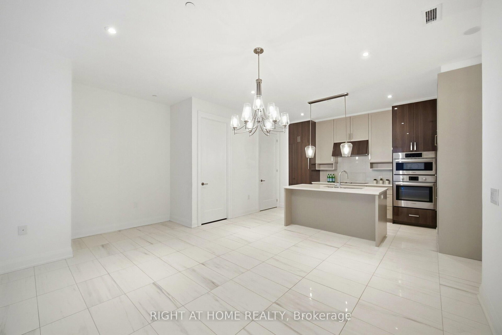 42 Mill Street, Unit 105 - Photo 16