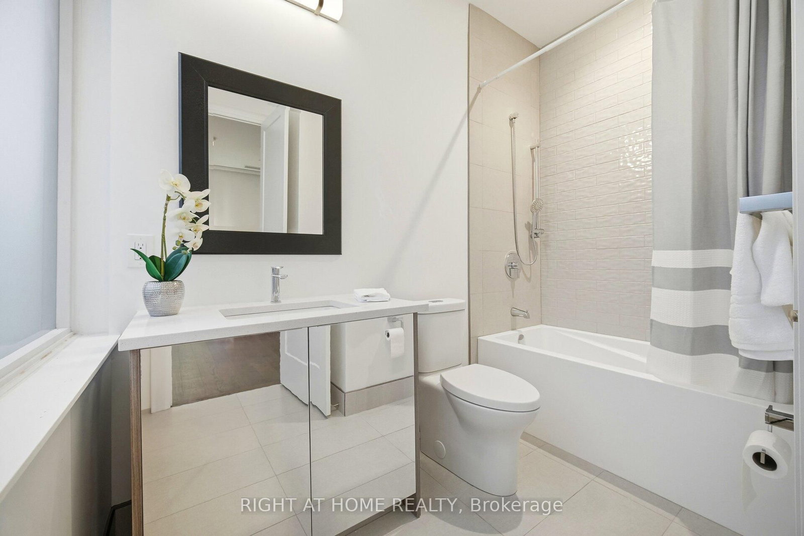 42 Mill Street, Unit 105 - Photo 40