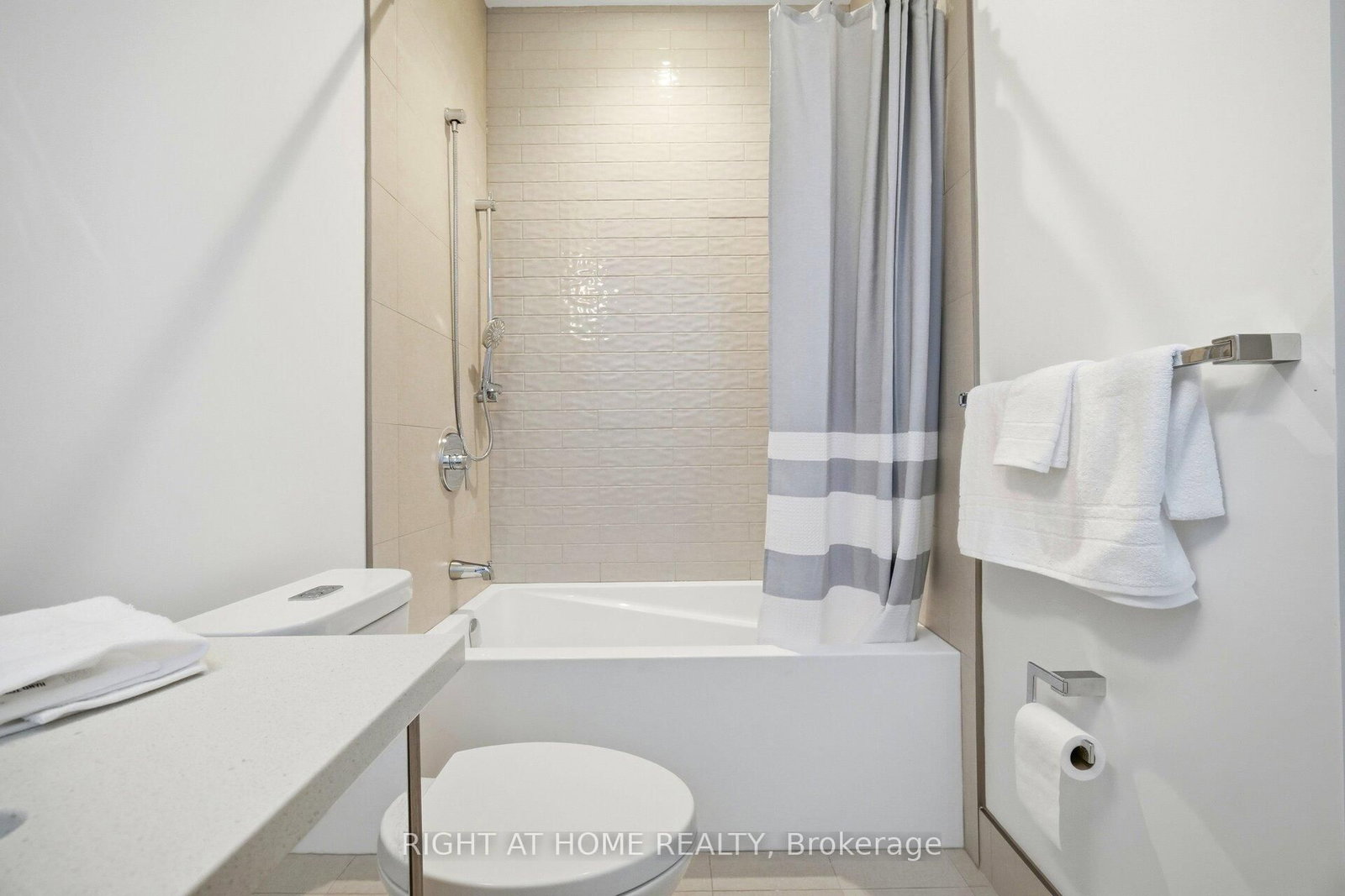 42 Mill Street, Unit 105 - Photo 41