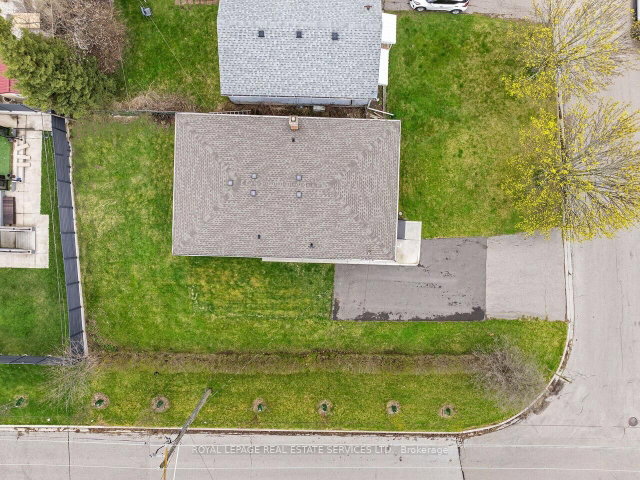 873 Sixth Street