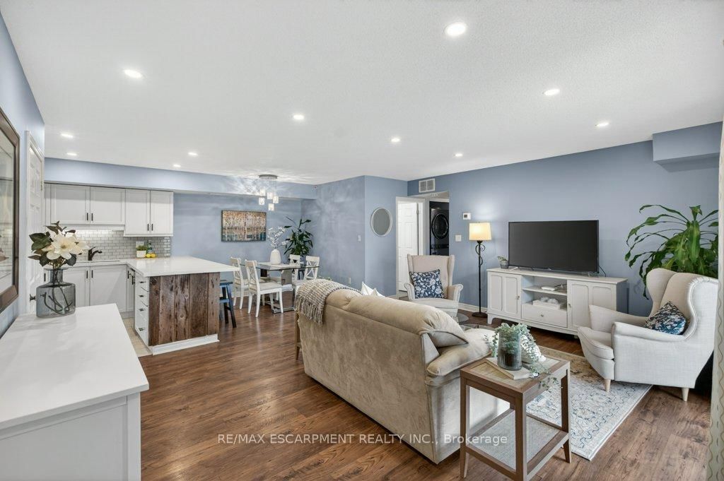 4140 Foxwood Drive, Unit 603 - Photo 8