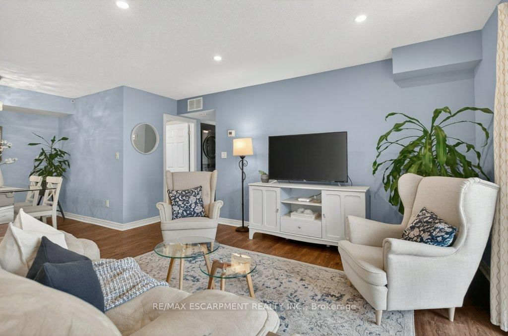 4140 Foxwood Drive, Unit 603 - Photo 9