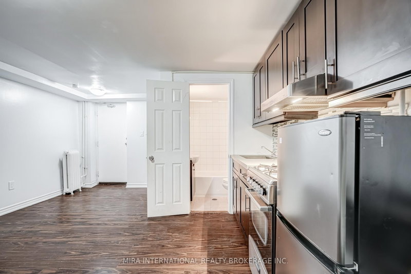 B1A - 70 Melbourne Ave, Toronto, M6K 1K7 | Image 2