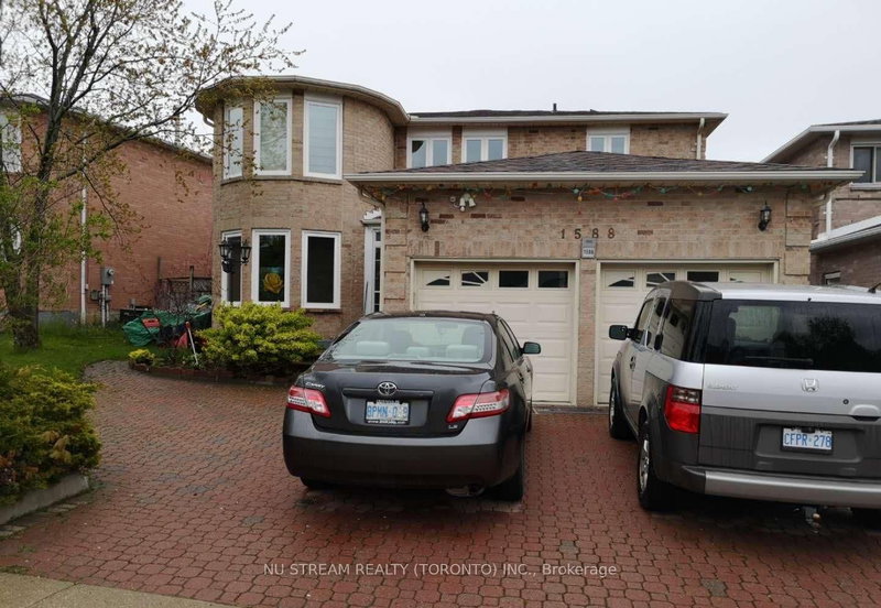 home for lease on Lower-1588 Princelea Place