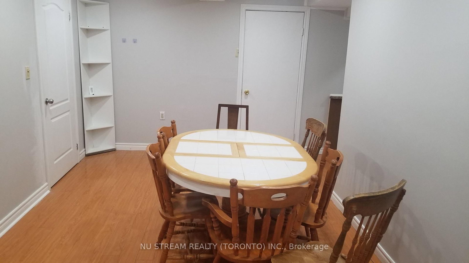 1588 Princelea Place, Unit Lower - Photo 6