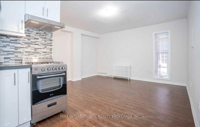 103 - 70 Melbourne Avenue