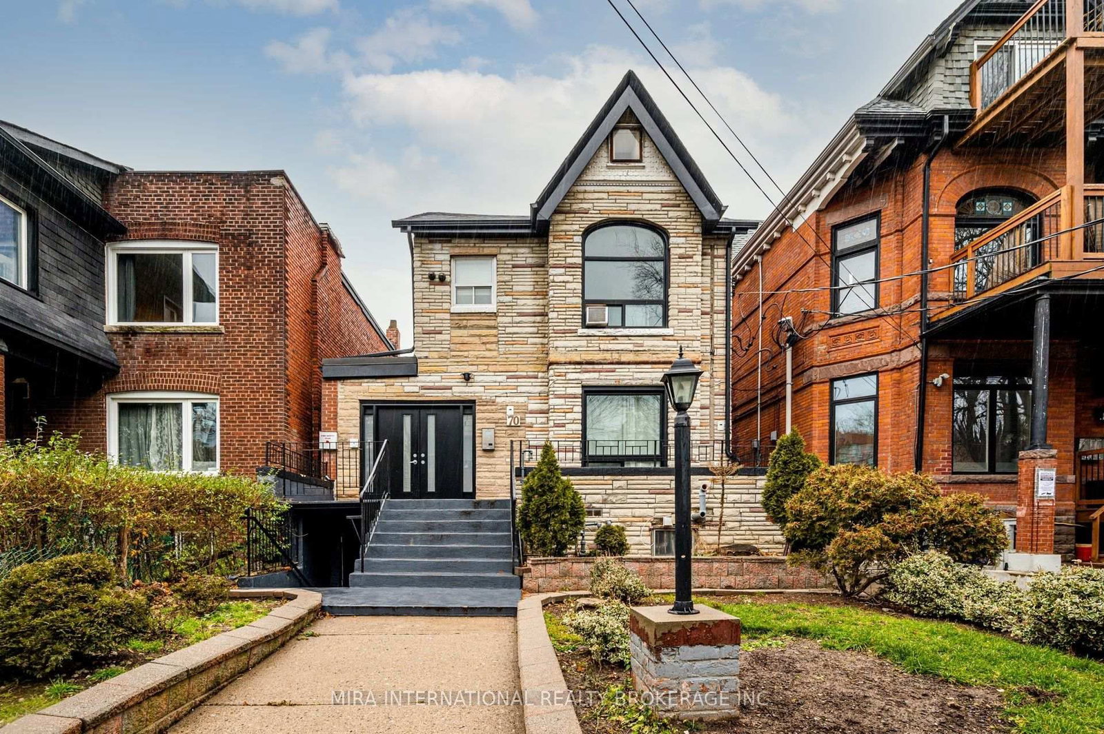 70 Melbourne Avenue, Unit 205 - Photo 11