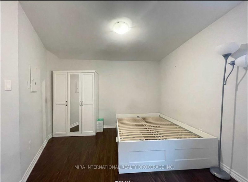 204 - 70 Melbourne Ave, Toronto, M6K 1K7 | Image 3