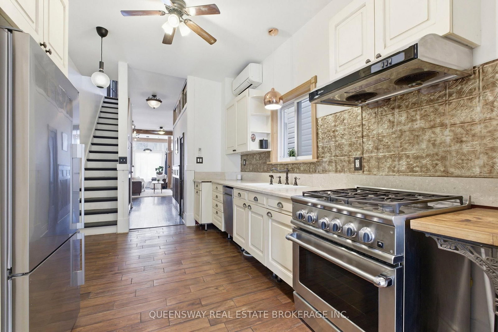 992 Dovercourt Road - Photo 11