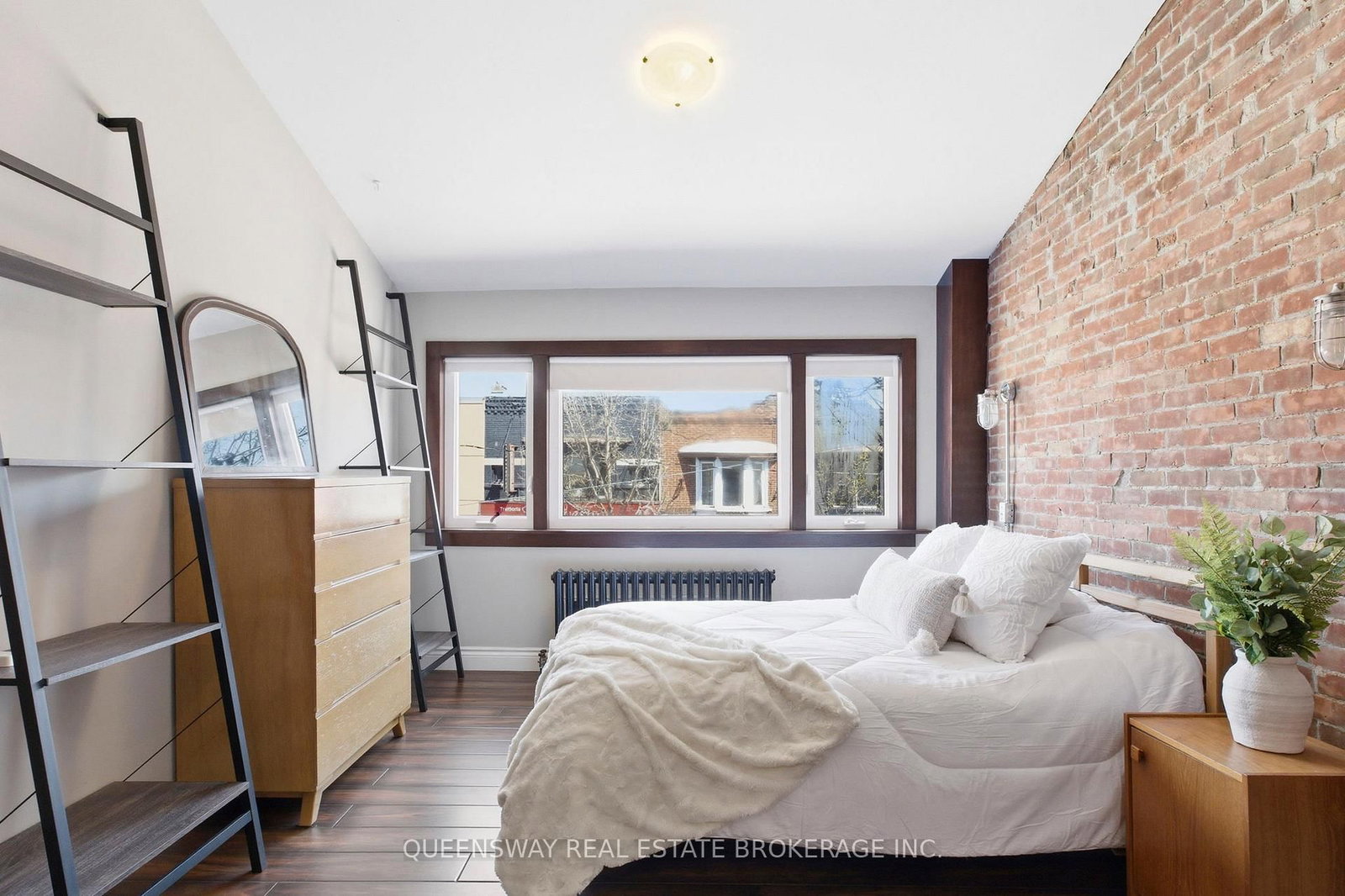 992 Dovercourt Road - Photo 19