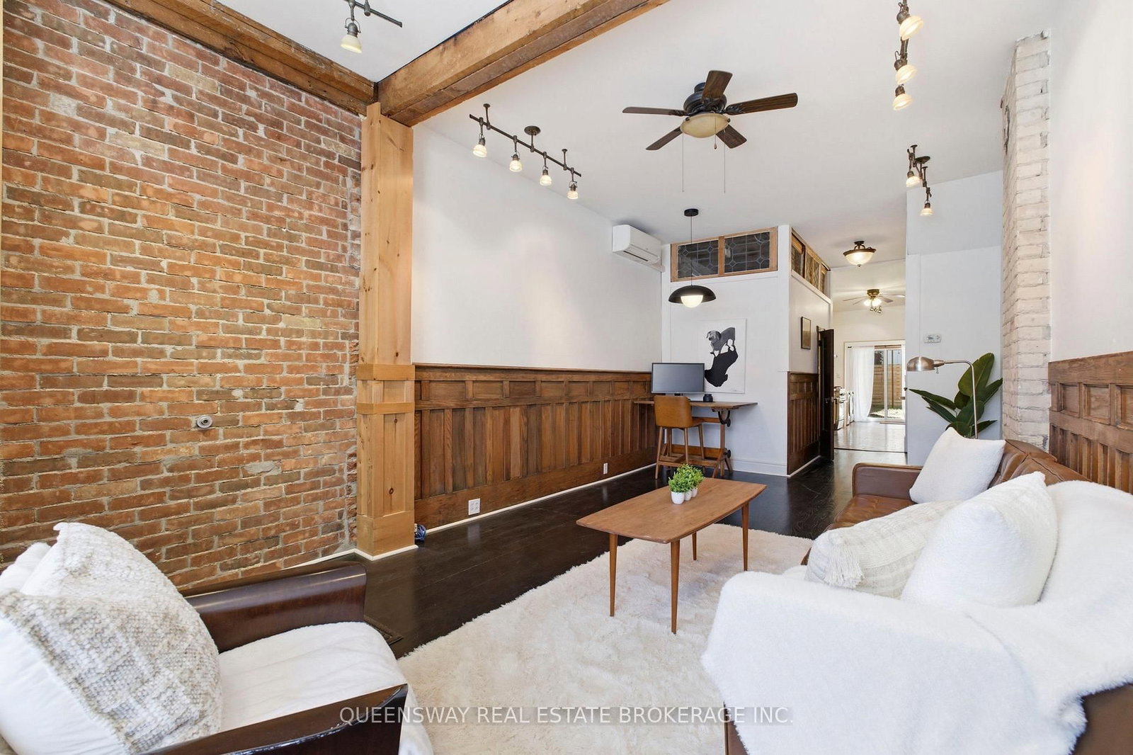 992 Dovercourt Road - Photo 2