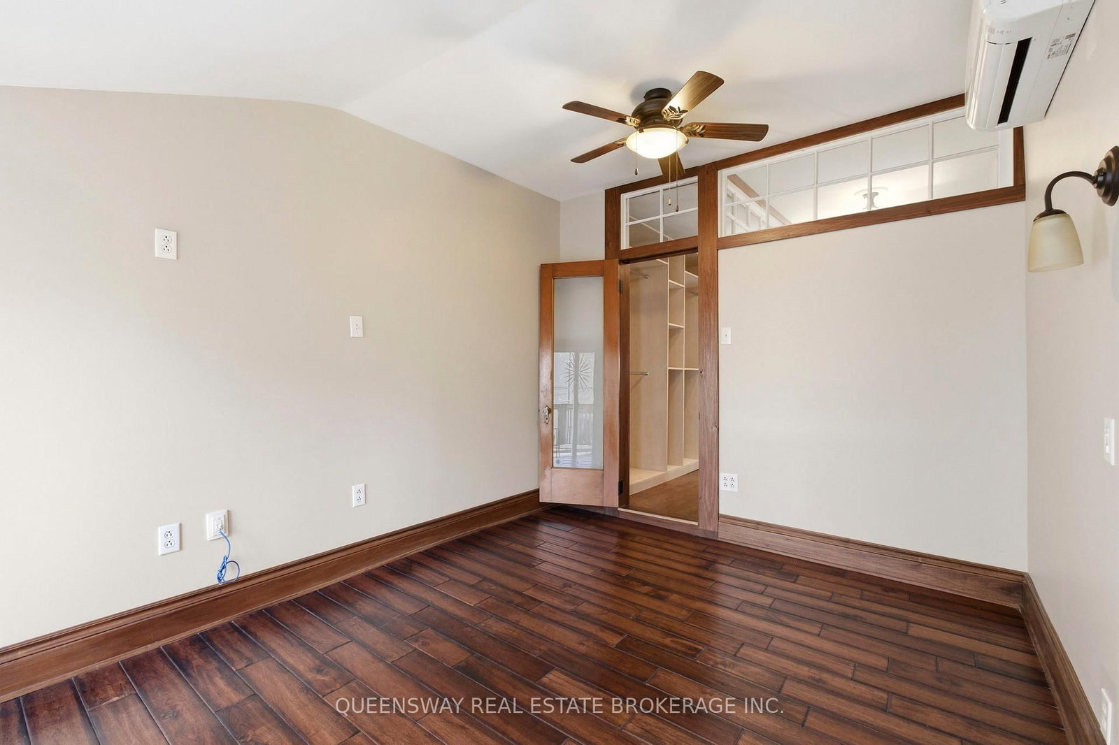 992 Dovercourt Road - Photo 23