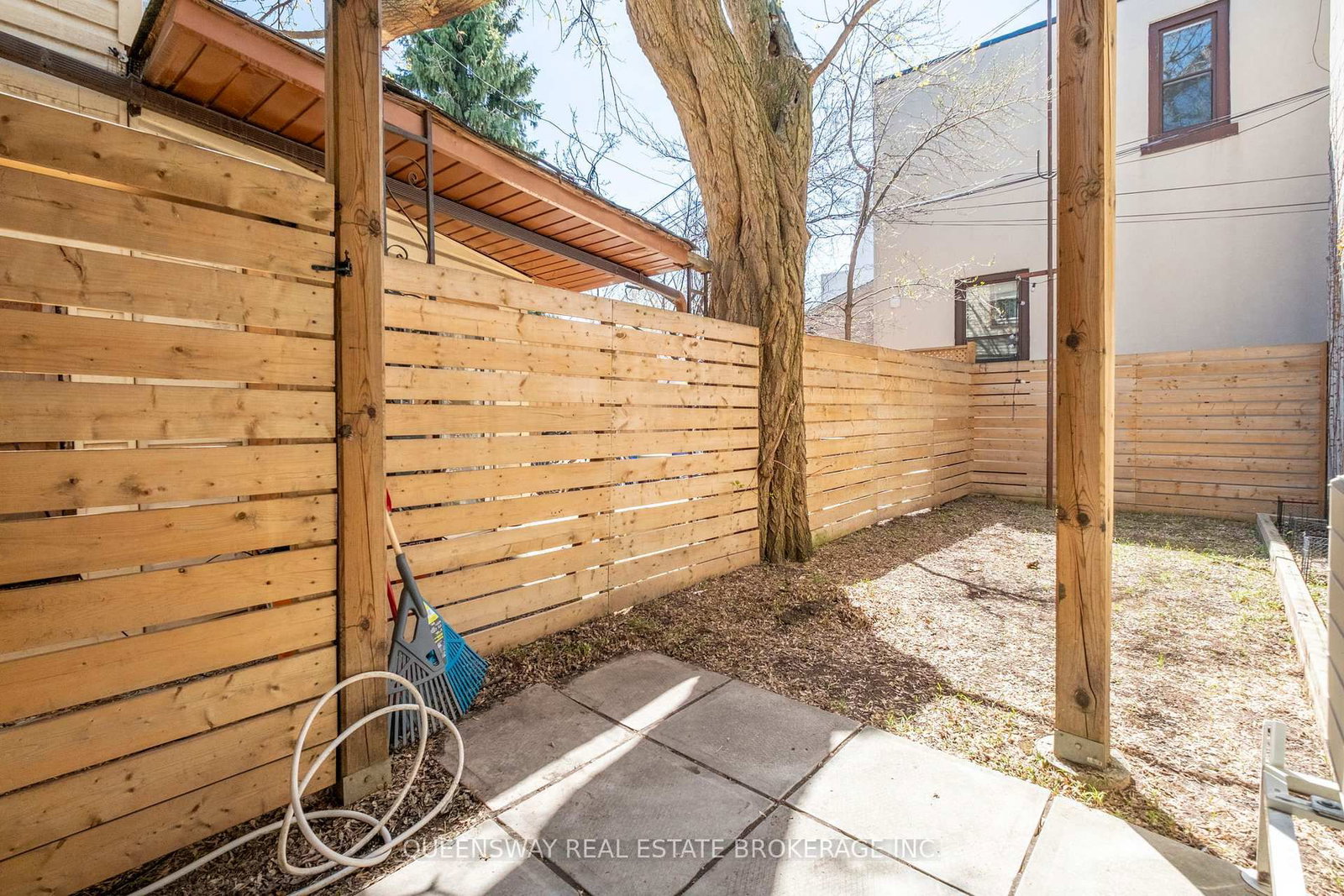 992 Dovercourt Road - Photo 26
