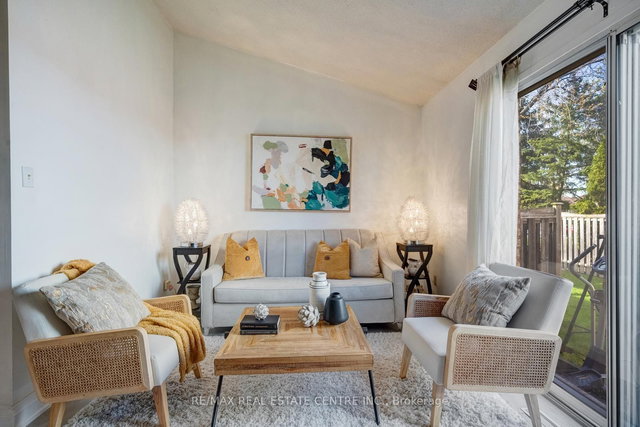 25 - 5020 Delaware Drive