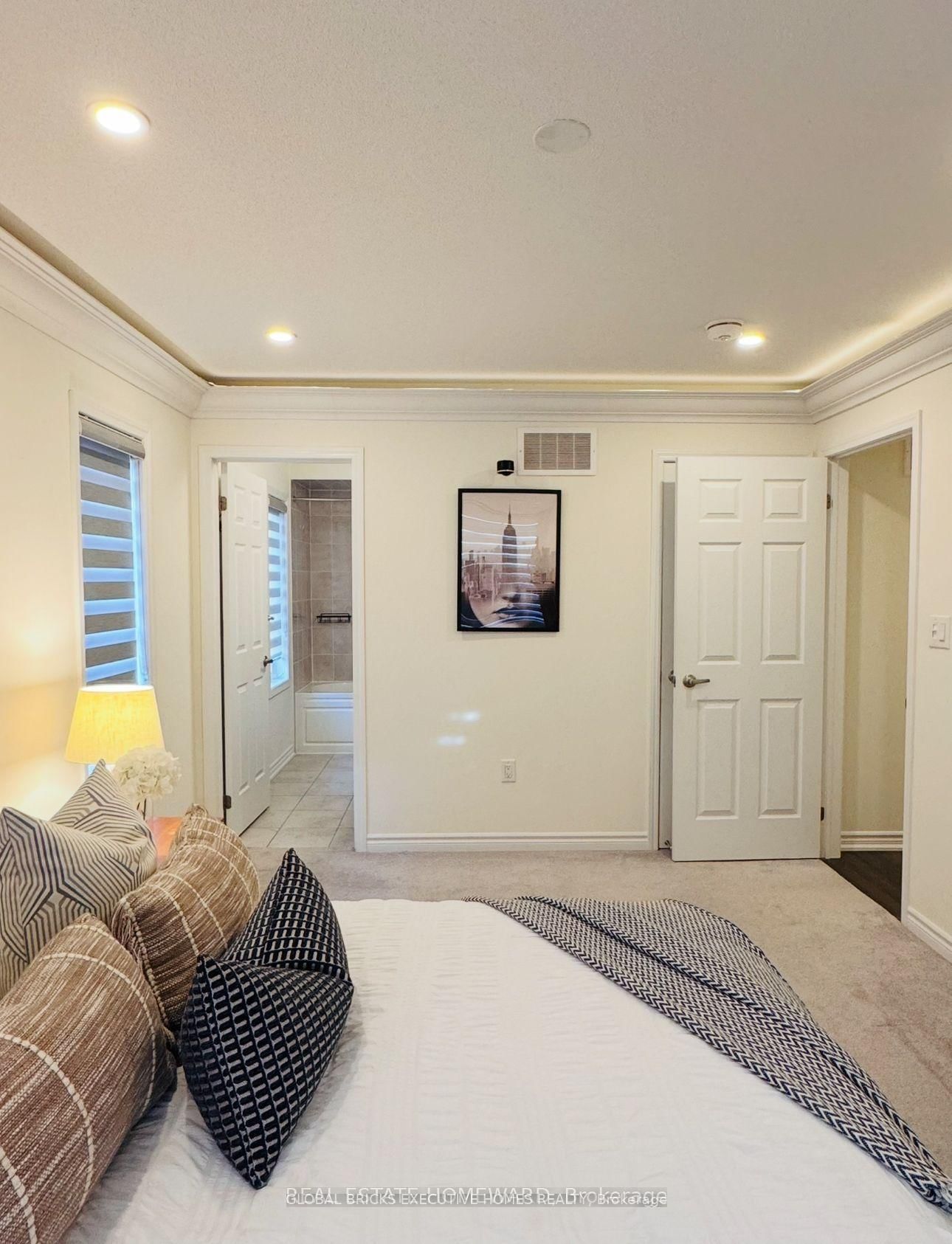 220 Lagerfeld Drive, Unit 9 - Photo 14