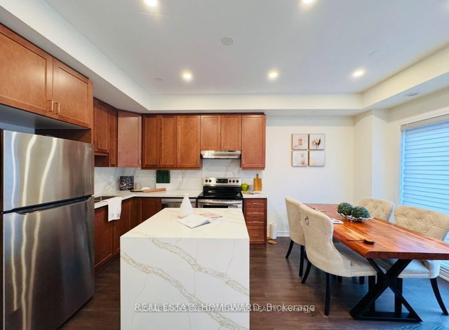 9 - 220 Lagerfeld Drive