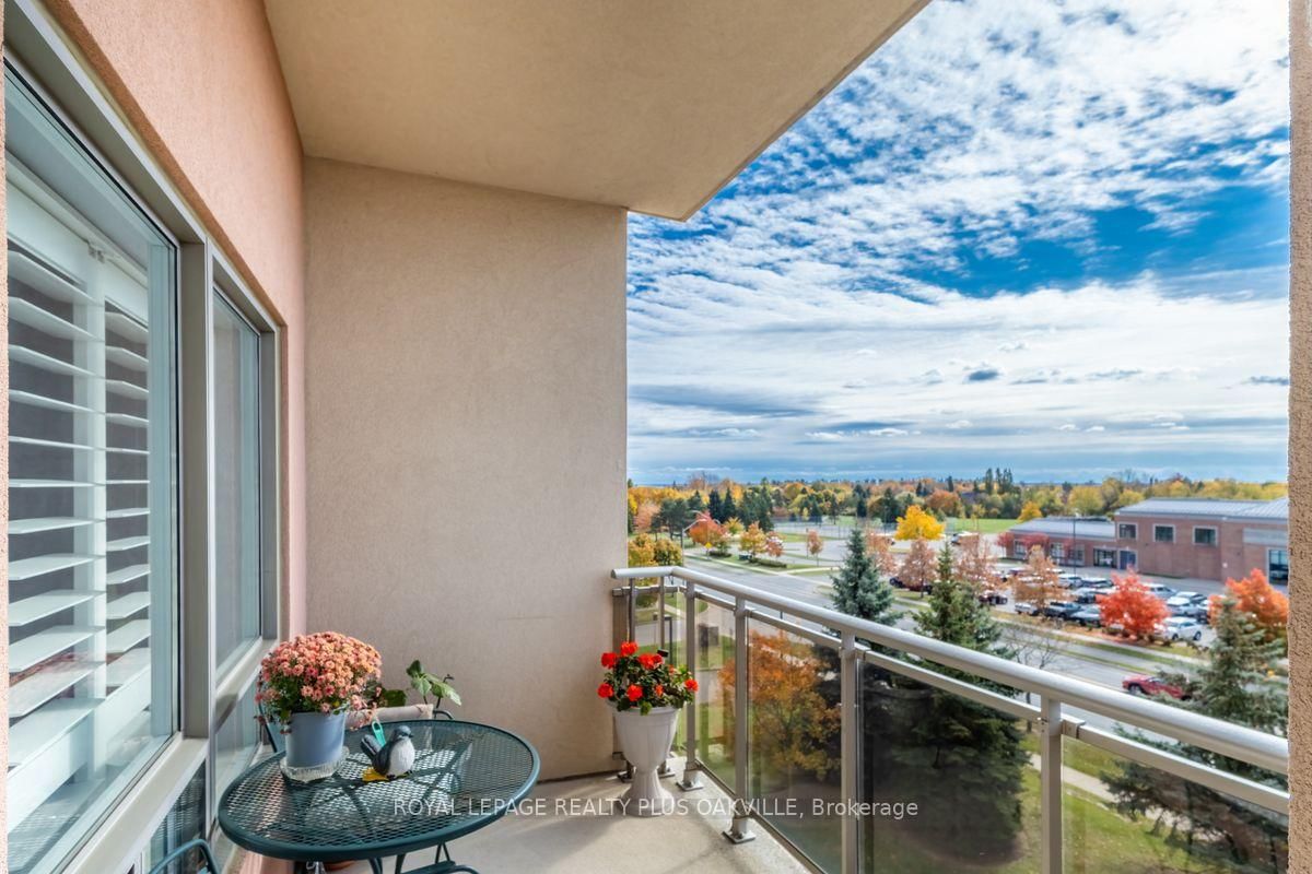 1499 Nottinghill Gate • #403 • Oakville, ON photo 13