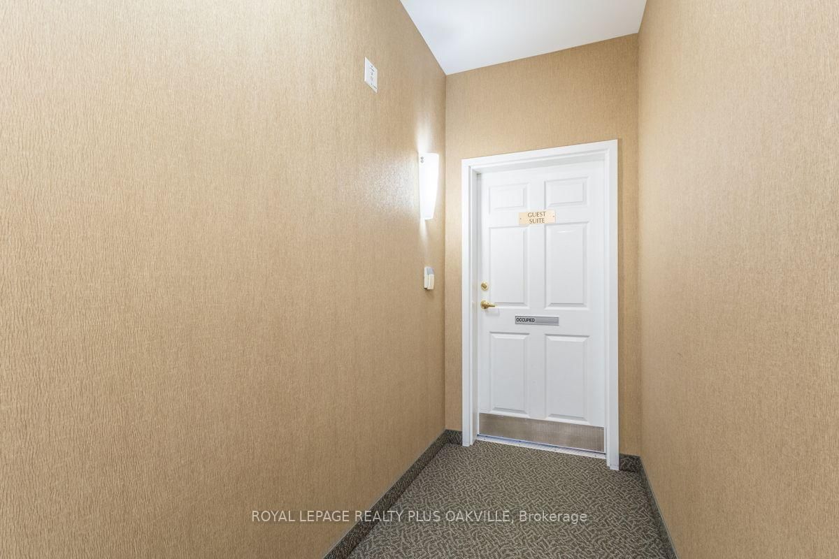 1499 Nottinghill Gate • #403 • Oakville, ON photo 32