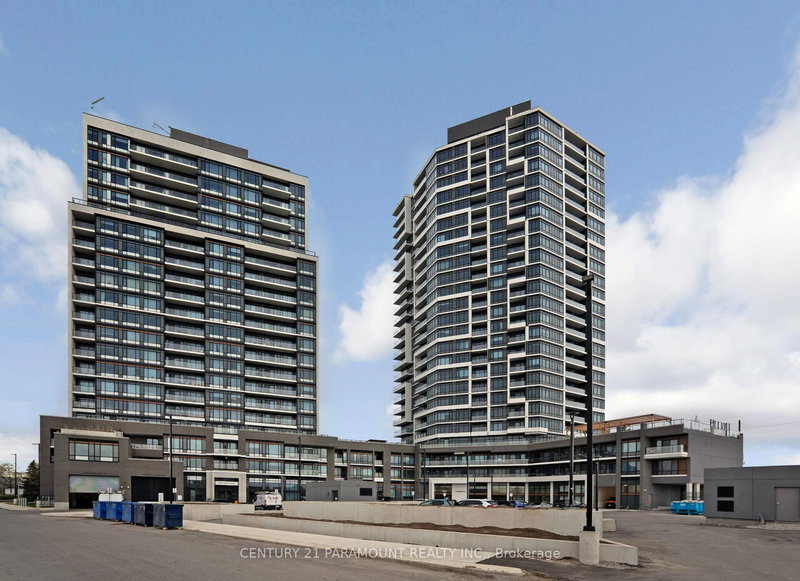 home for lease on 1801-8020 Derry Road
