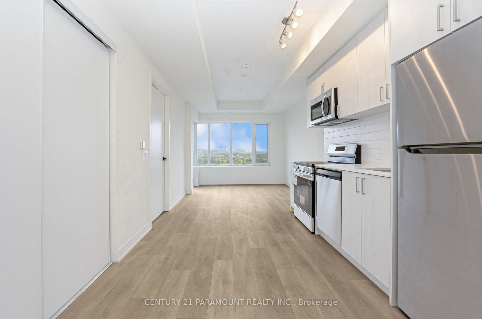 8020 Derry Road, Unit 1801 - Photo 10