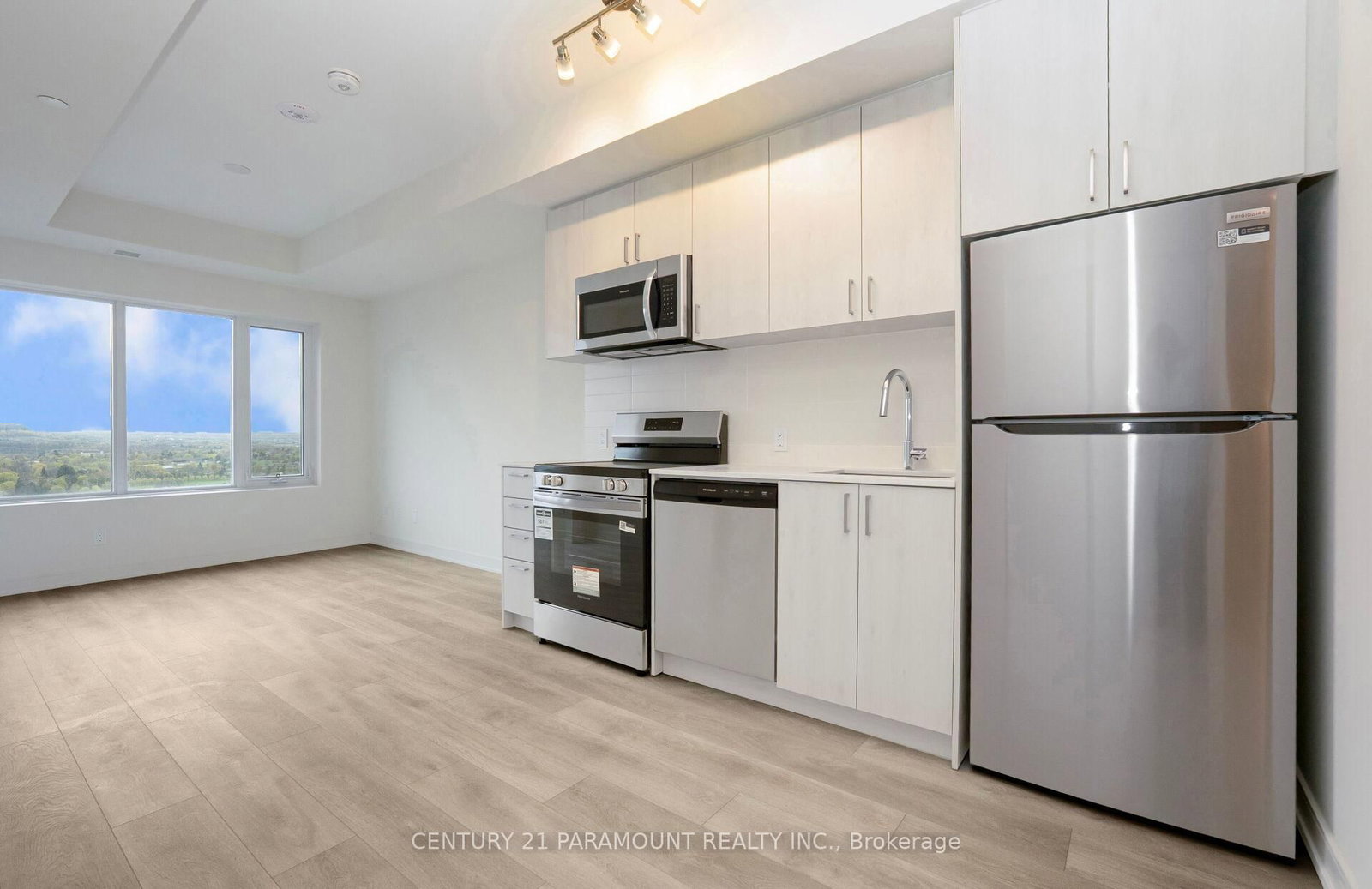 8020 Derry Road, Unit 1801 - Photo 11