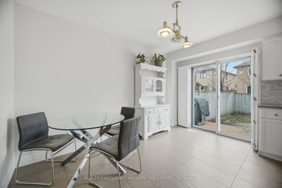 24 Archbury Circle • Caledon, ON photo 8