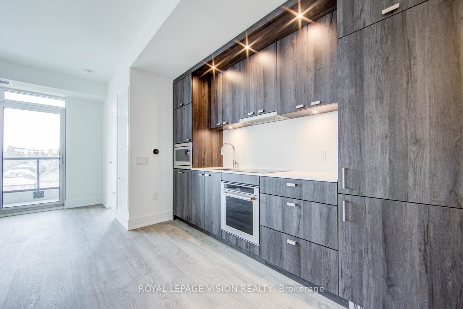 858 Dupont Street, Unit 517