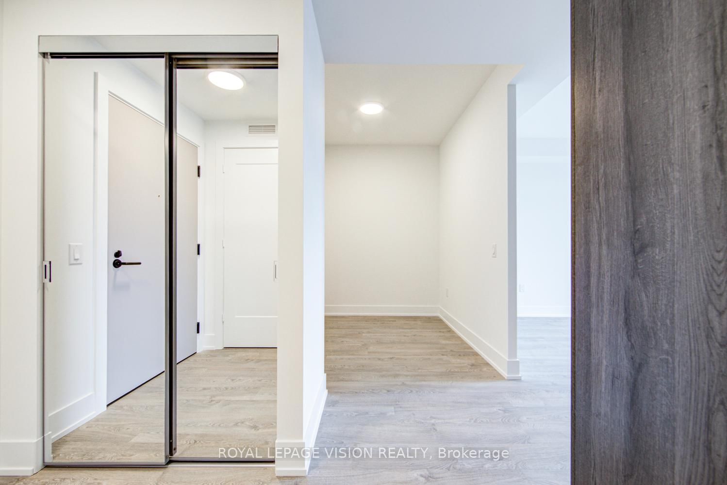 858 Dupont Street, Unit 517 - Photo 4