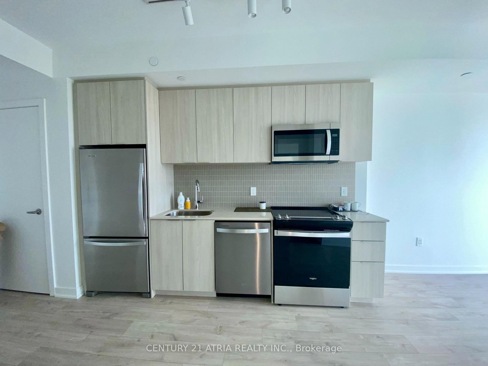 720 Whitlock Avenue, Unit 316 - Photo 4