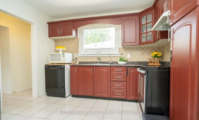 51 Davenport Brampton,ON L6T 3L5 — Photo 13