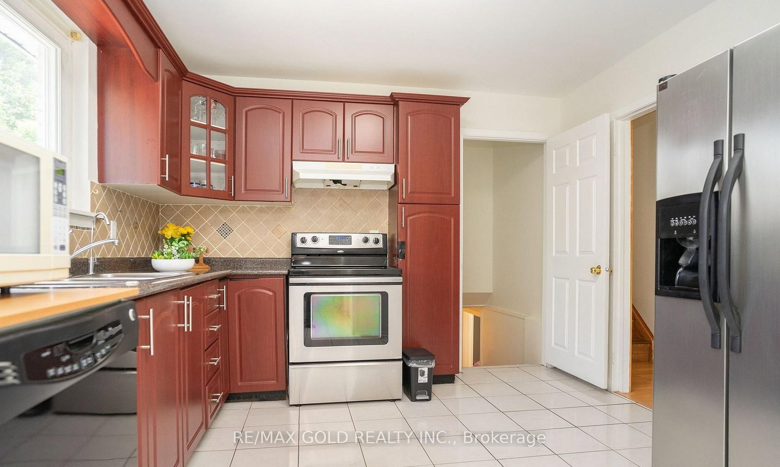 51 Davenport Brampton,ON L6T 3L5 — Photo 14