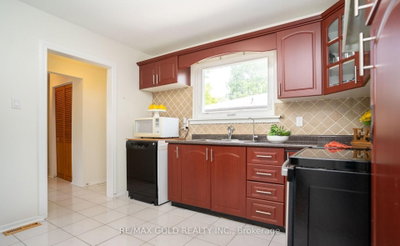51 Davenport Brampton,ON L6T 3L5 — Photo 16