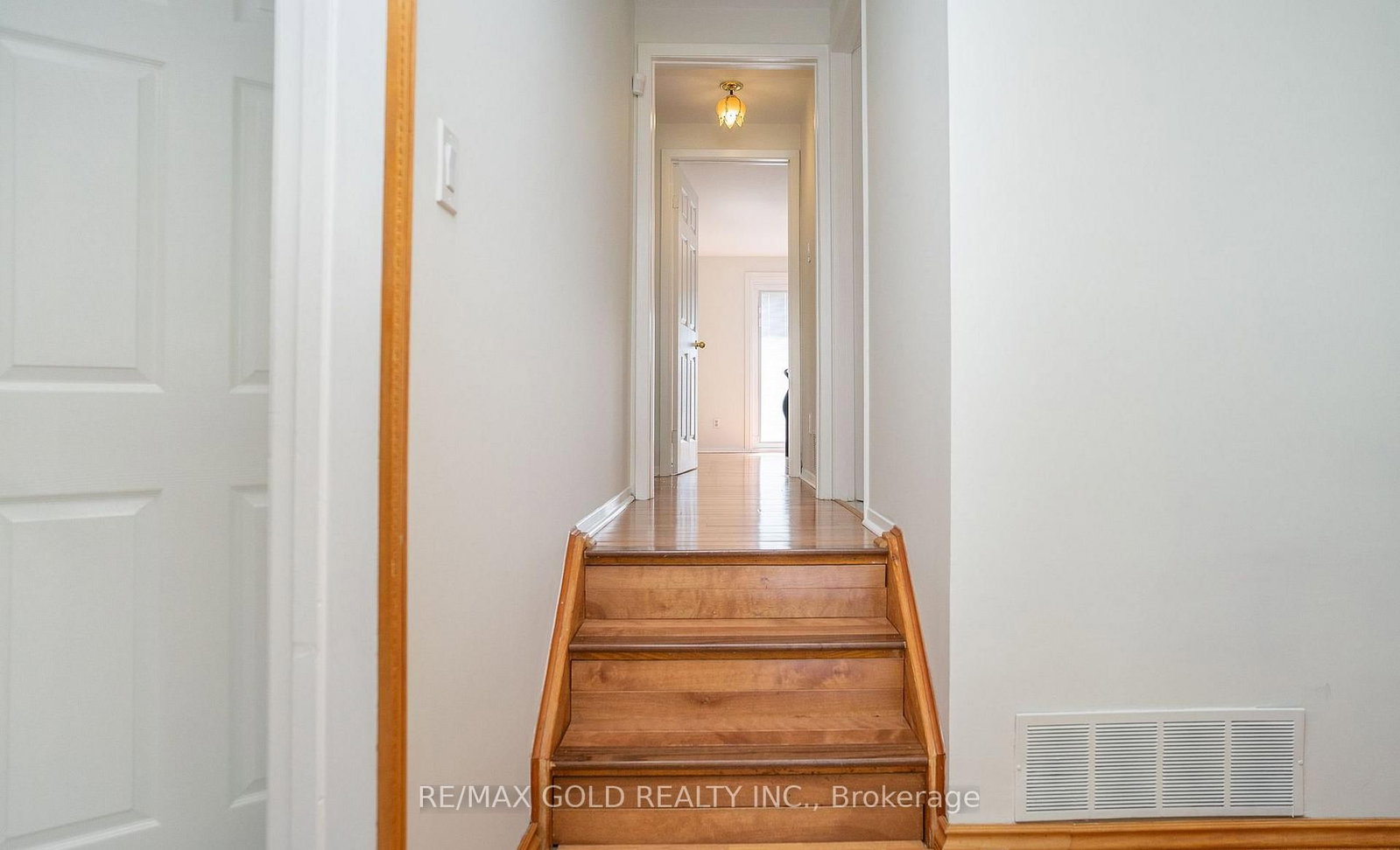51 Davenport Brampton,ON L6T 3L5 — Photo 17