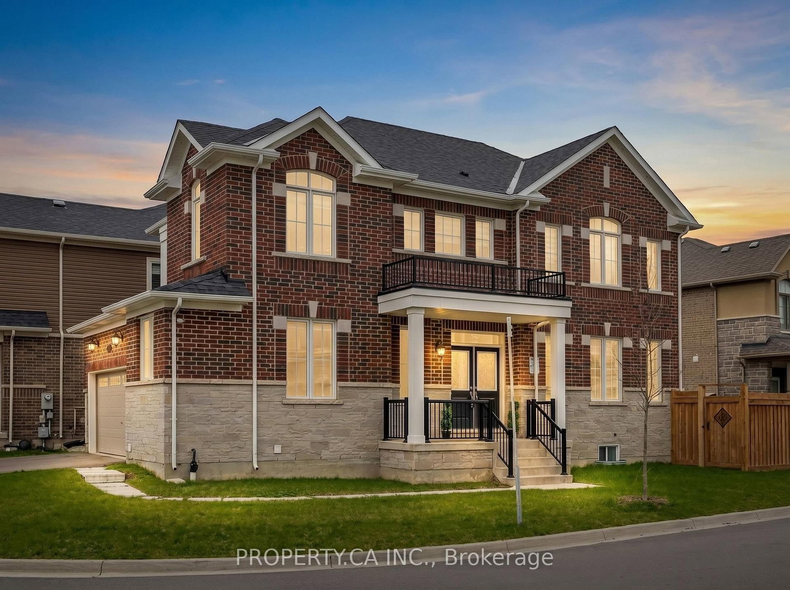 Detached House for sale at 568 Boyd Lane, Milton, Ontario, L9E 1W6 - Walker - MLS: W13062406