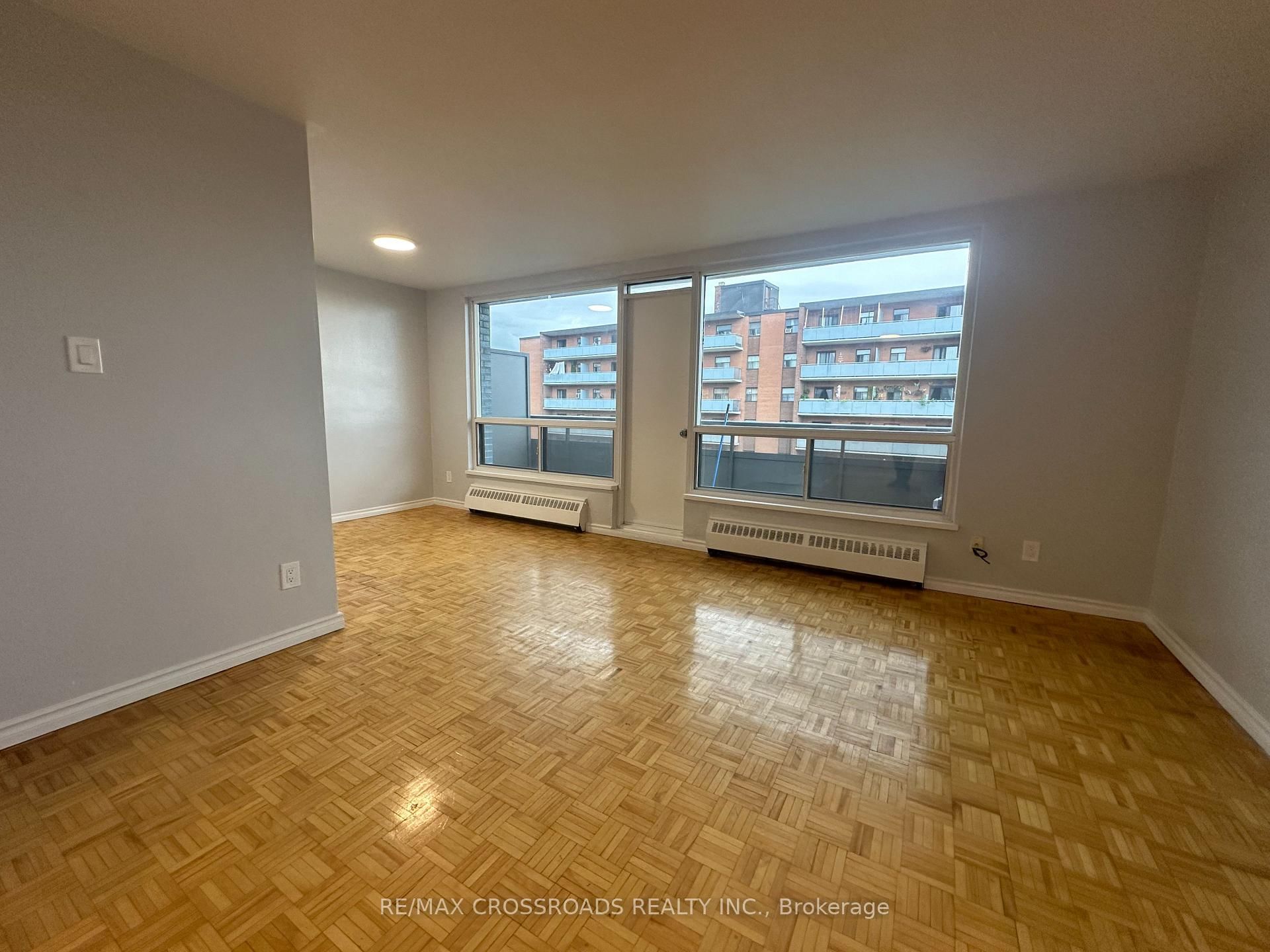 363 Lakeshore Road E, Unit 610