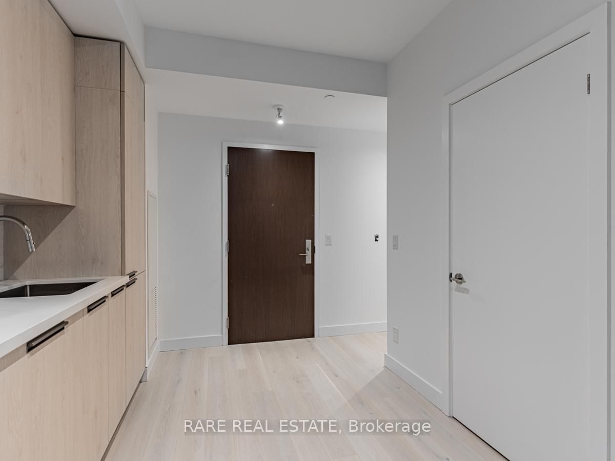 160 Kingsway Crescent, Unit 504 - Photo 3