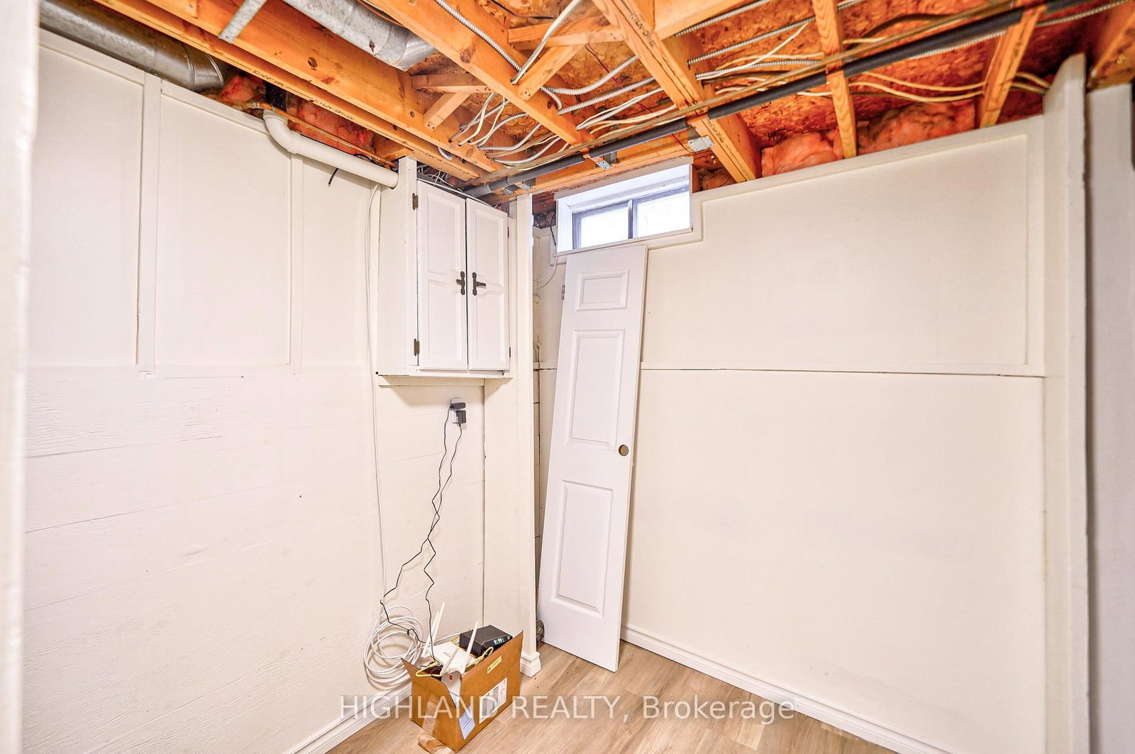 6455 Tisler Crescent - Photo 31