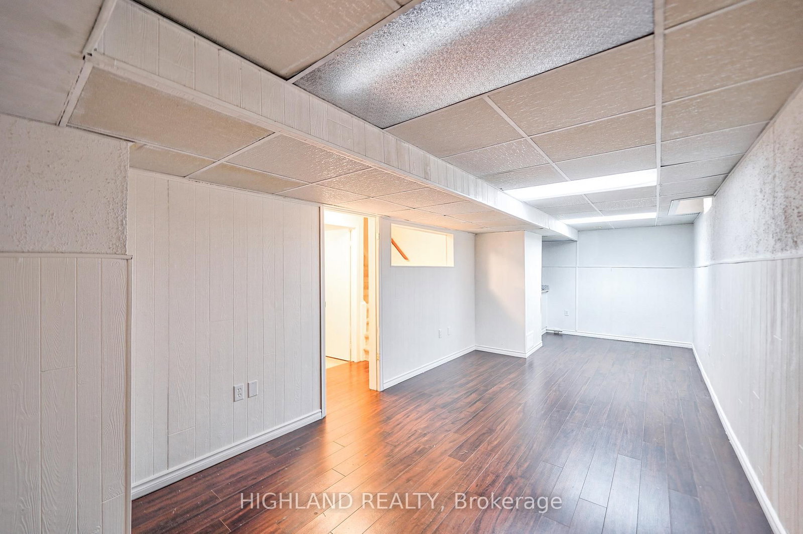 6455 Tisler Crescent - Photo 33