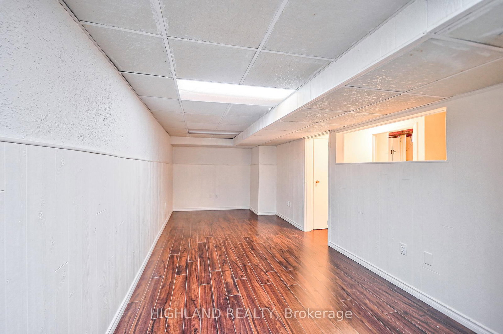 6455 Tisler Crescent - Photo 36