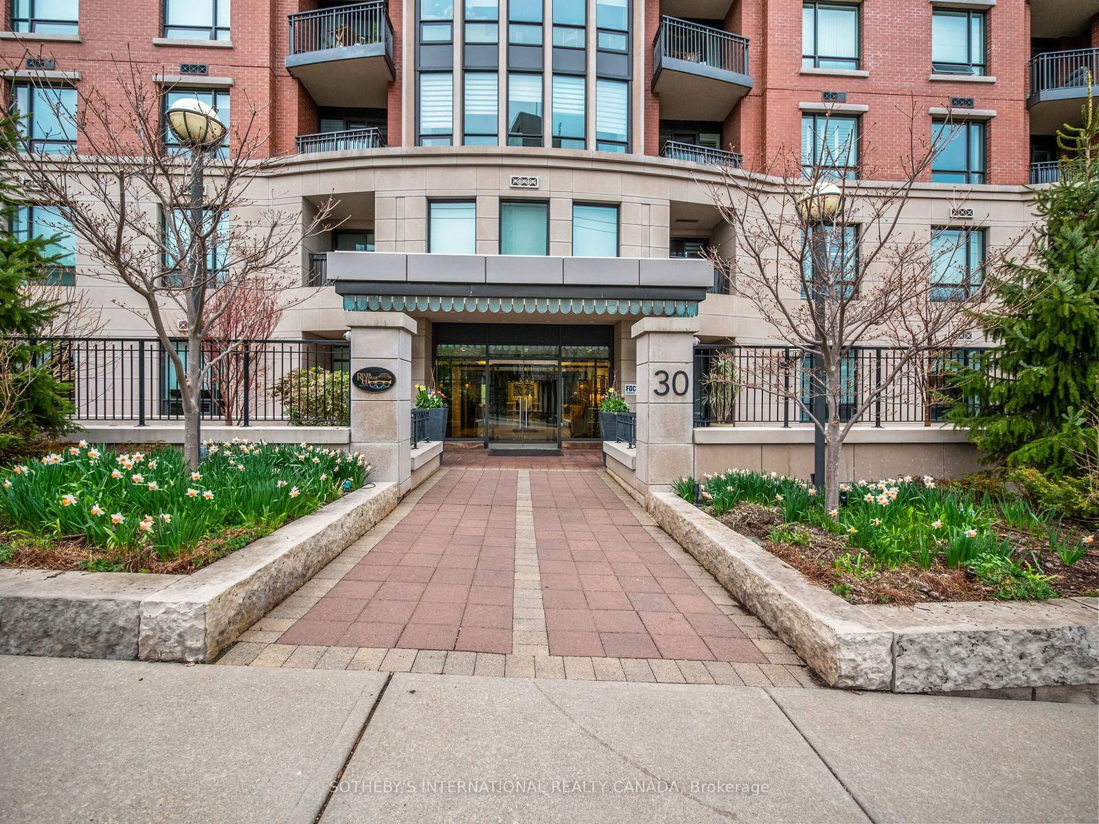 30 Old Mill Road, Unit 301 - Photo 2