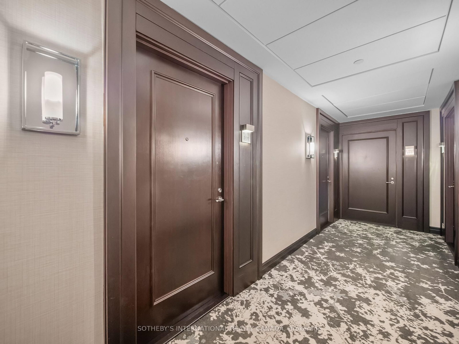 30 Old Mill Road, Unit 301 - Photo 5