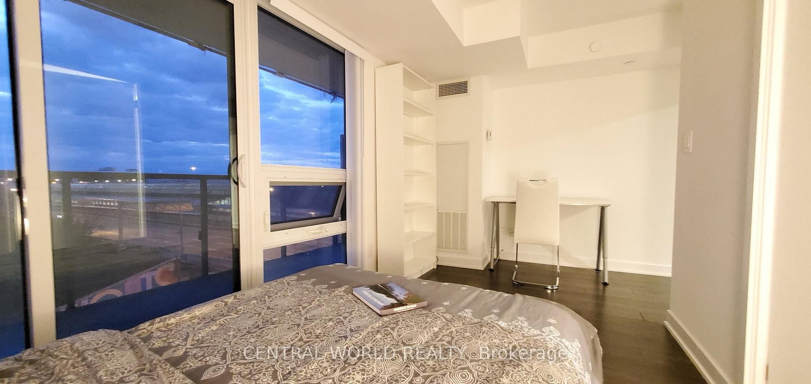 160 Flemington Road, Unit 606 - Photo 7