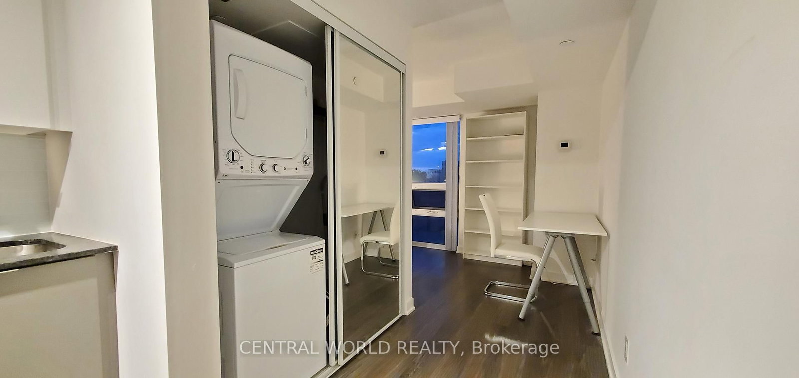 160 Flemington Road, Unit 606 - Photo 8