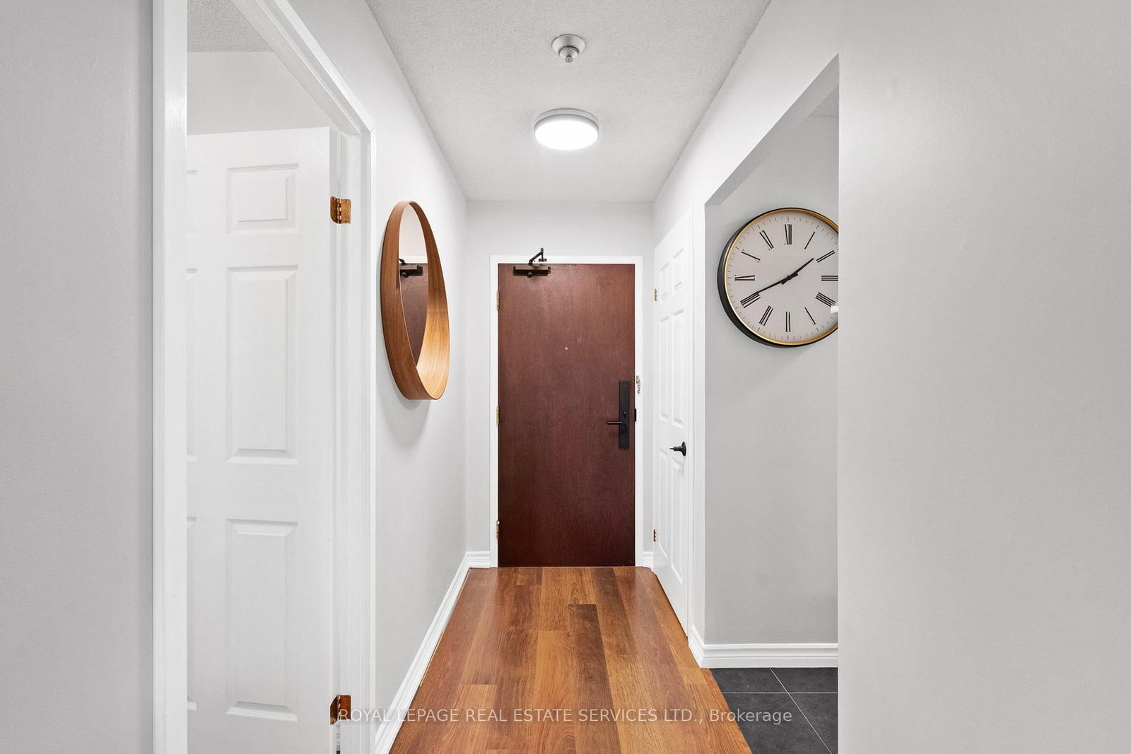 185 Robinson Street, Unit 202 - Photo 2