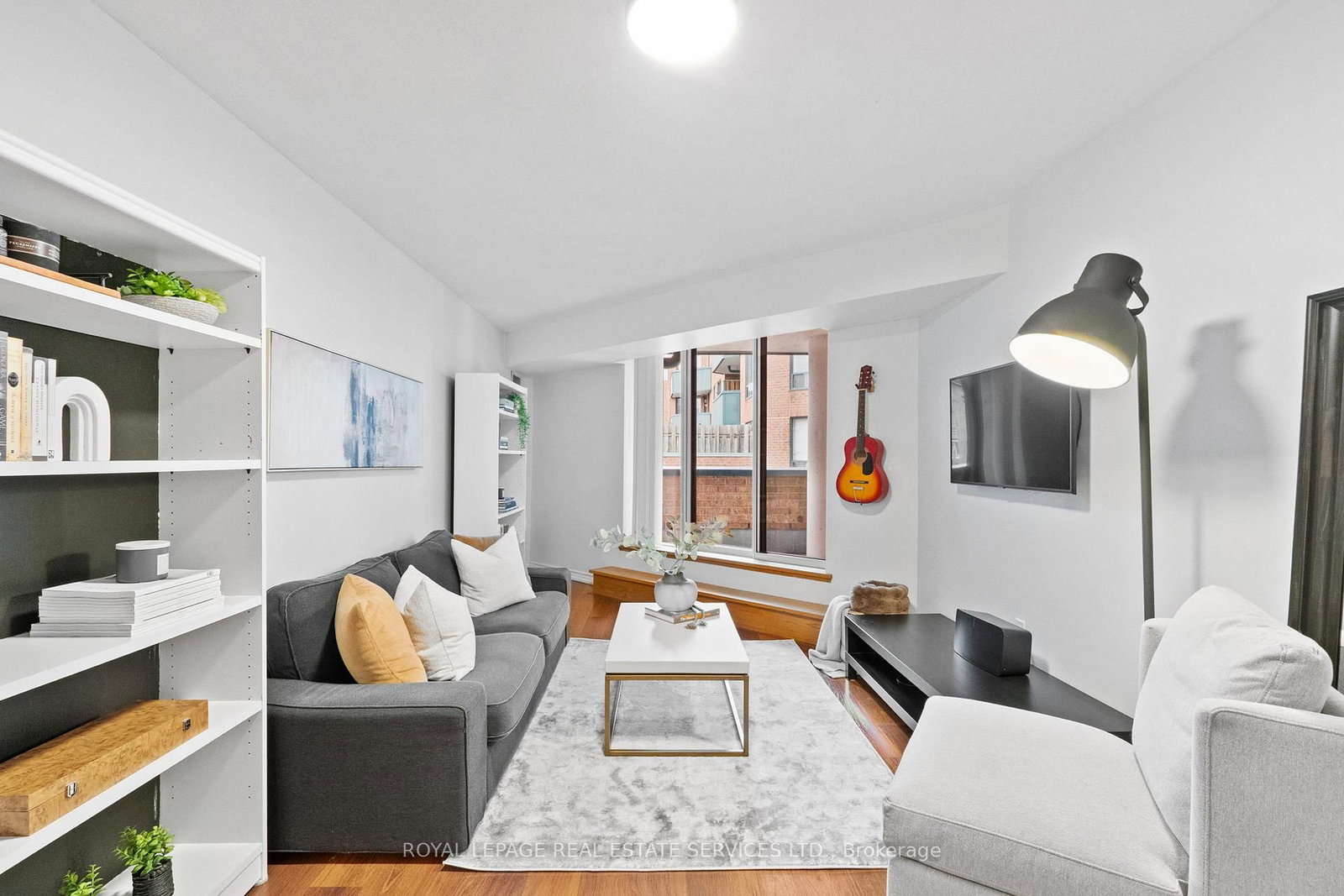 185 Robinson Street, Unit 202 - Photo 5