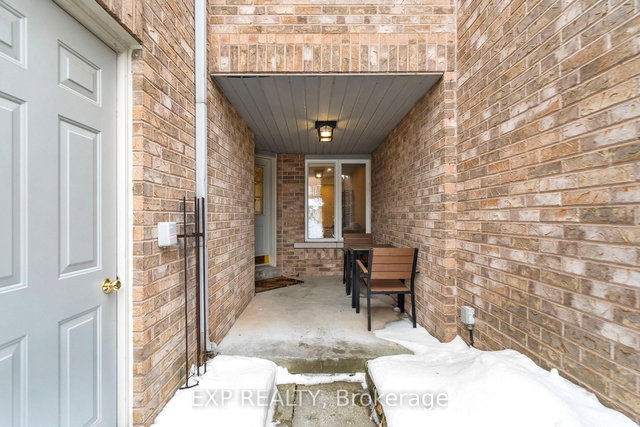 70 - 2555 Thomas Street