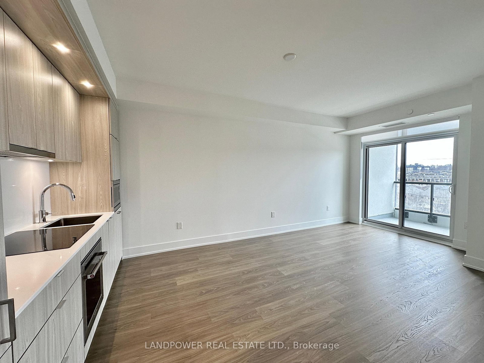 858 Dupont Street, Unit 513 - Photo 2