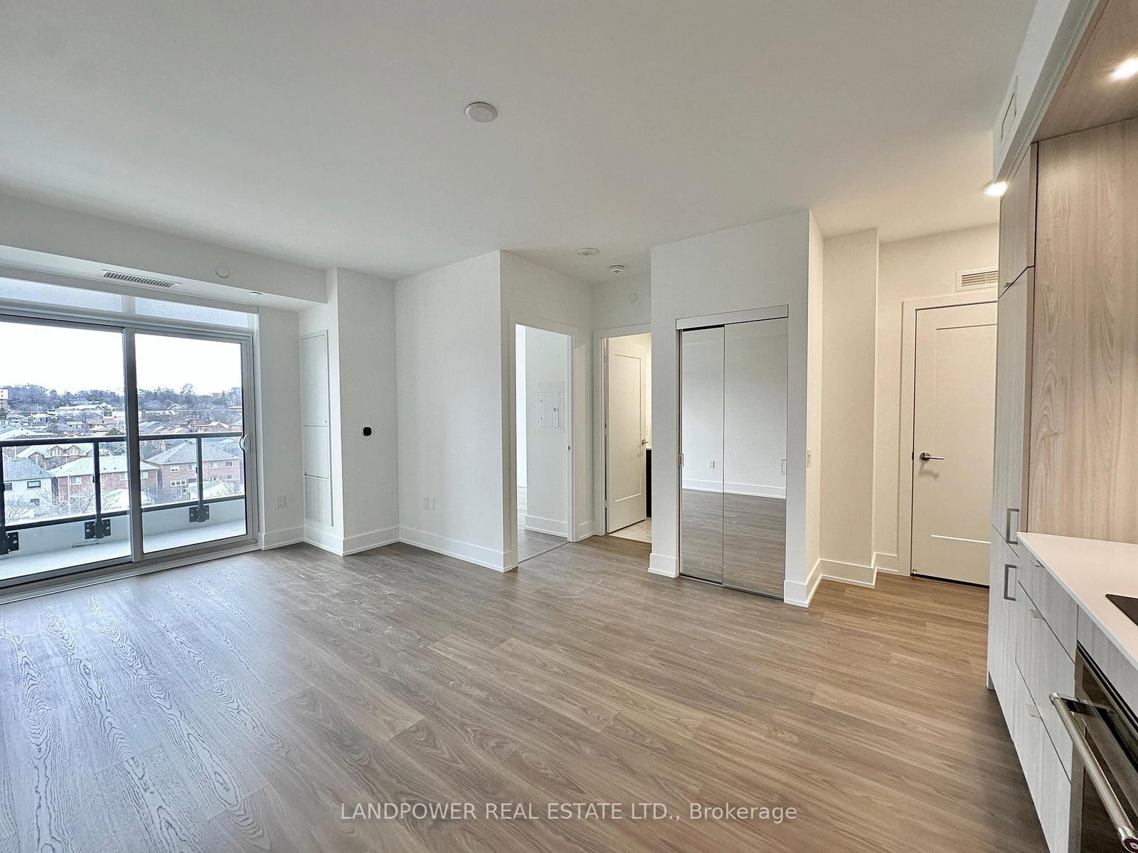858 Dupont Street, Unit 513 - Photo 3