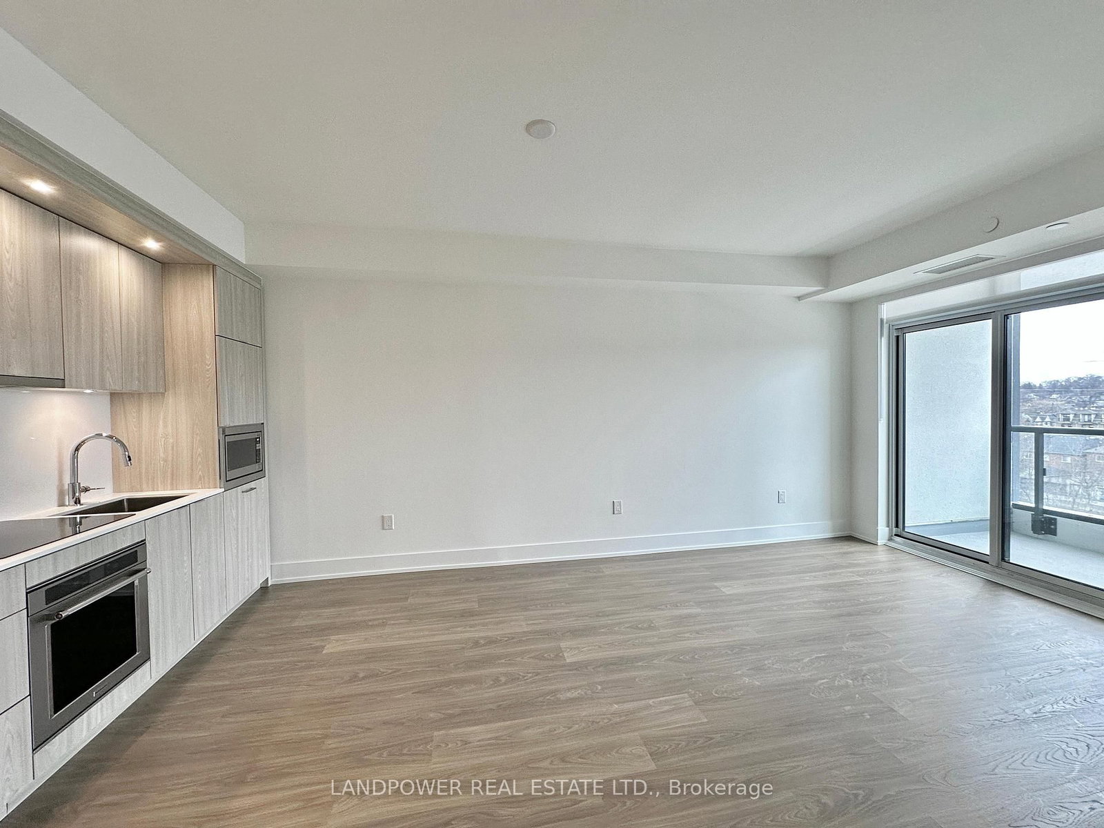 858 Dupont Street, Unit 513 - Photo 5
