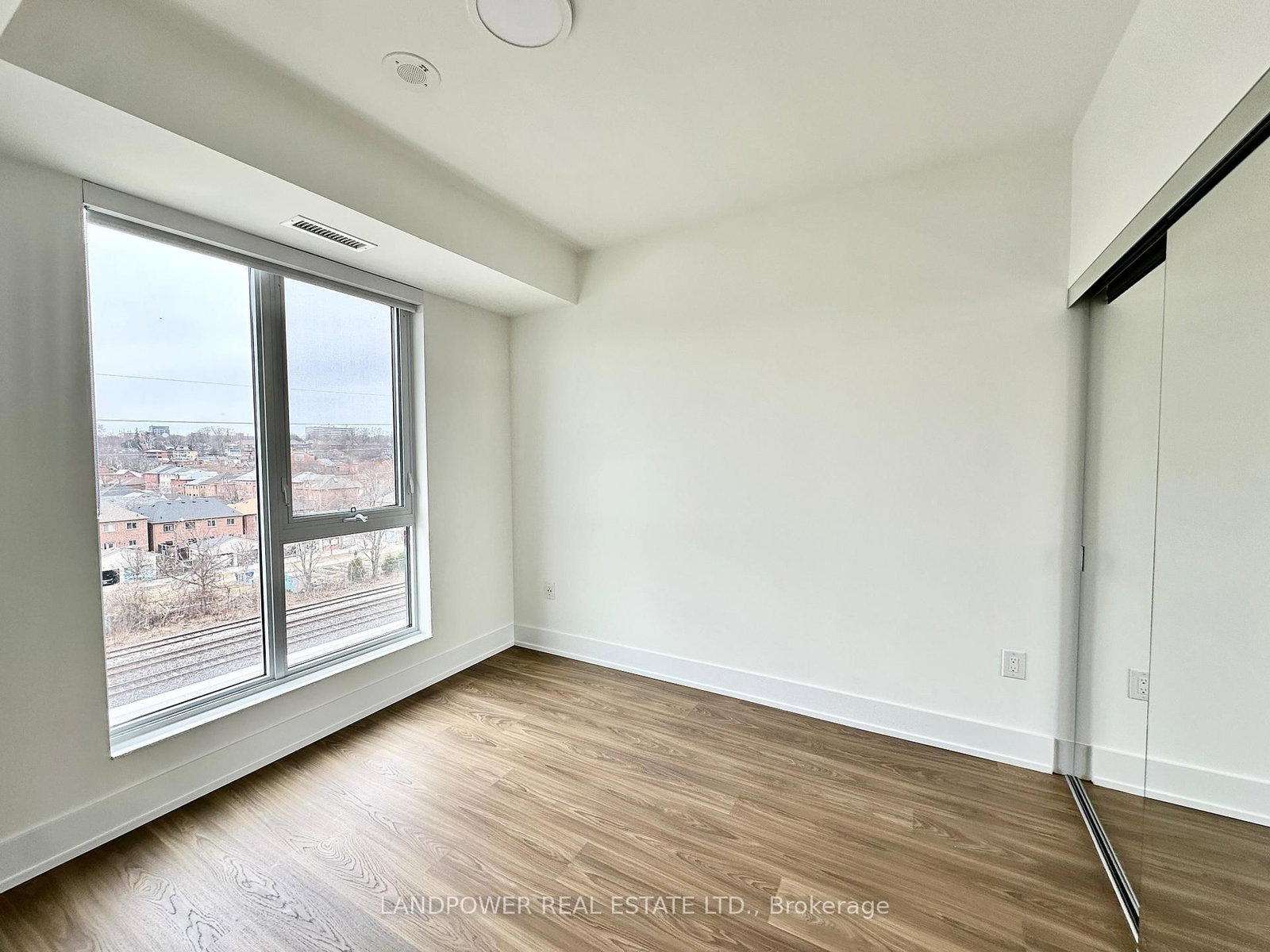 858 Dupont Street, Unit 513 - Photo 9